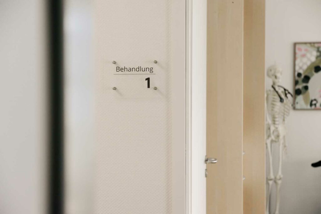 Behandlung in der Hausarztpraxis Schmoor in Bad Oyenhausen